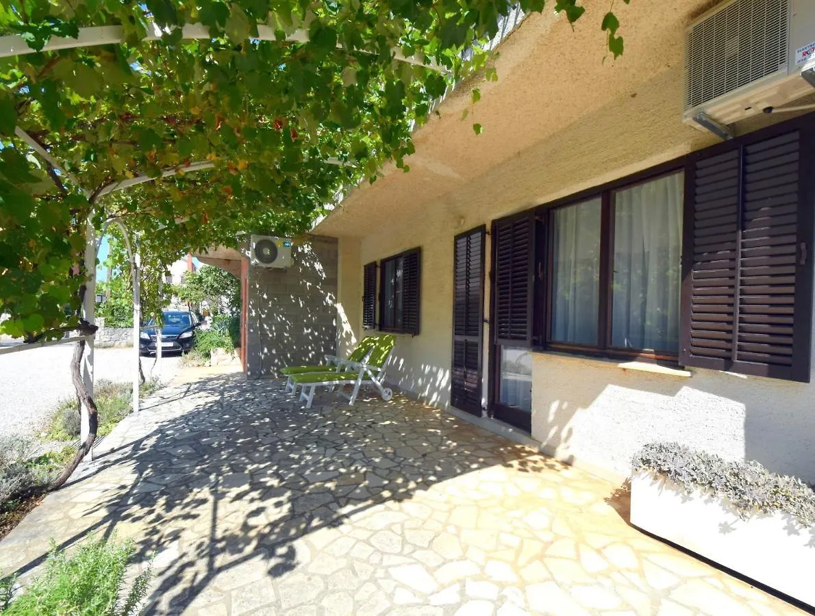 Apartments Blazevic Omišalj Casa de hóspedes