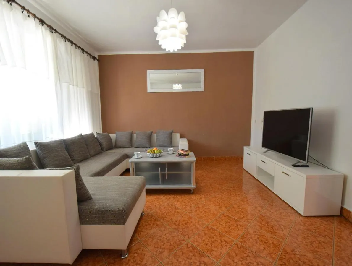 Casa de hóspedes Apartments Blazevic Omišalj